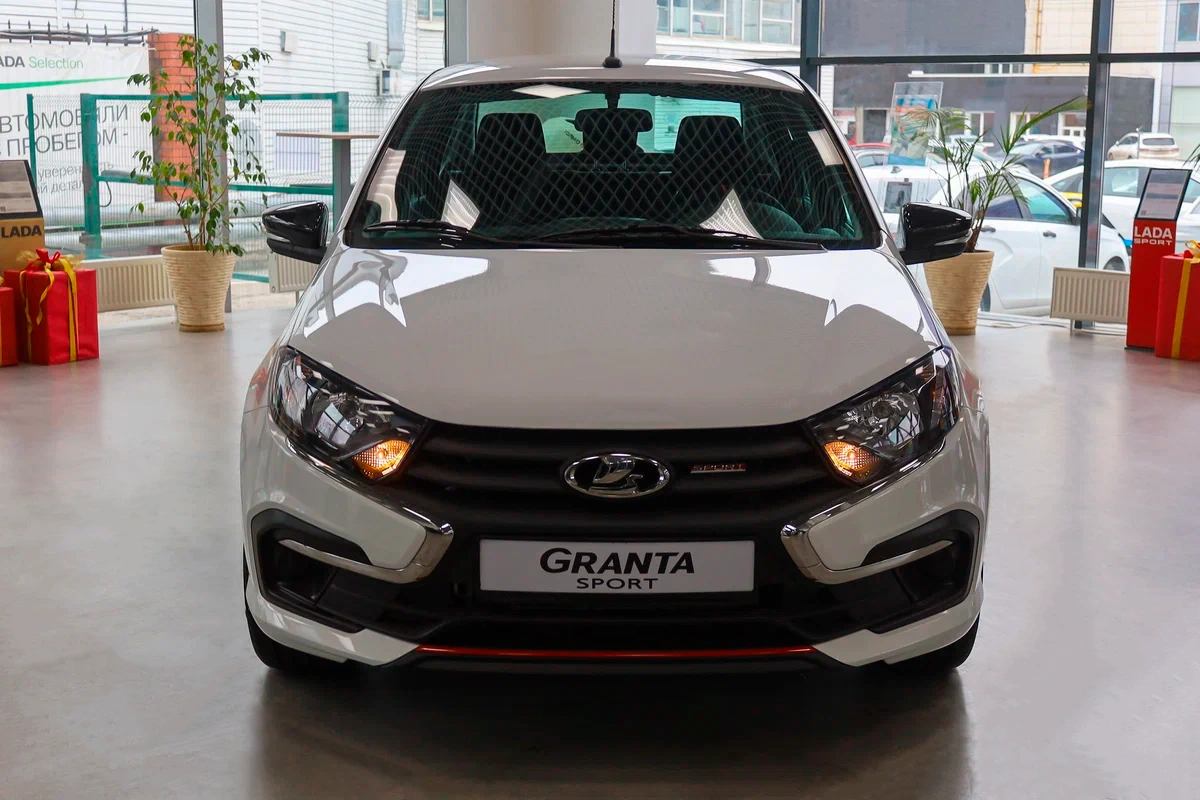 Lada Granta Sport Седан в Сургут - фото №2