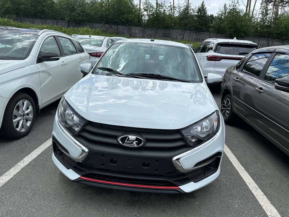 Lada Granta Sportline в Сургут - фото №2