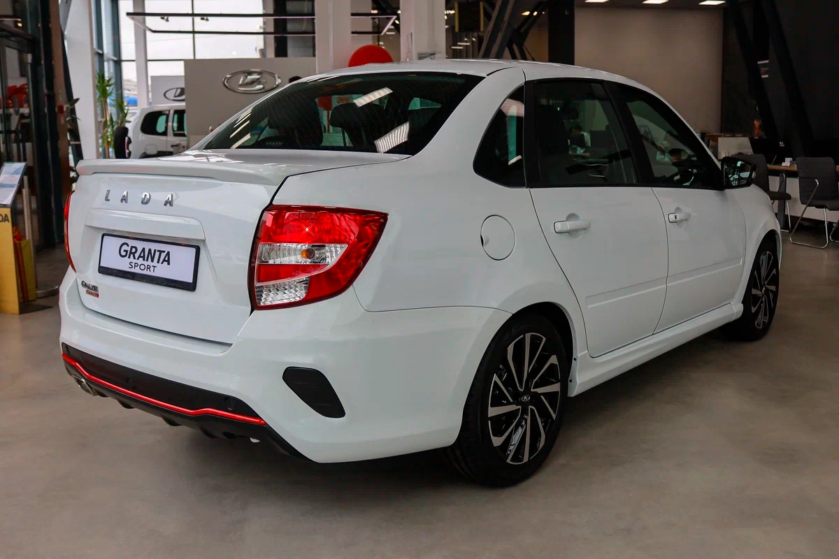 Lada Granta Sport Седан в Сургут - фото №4