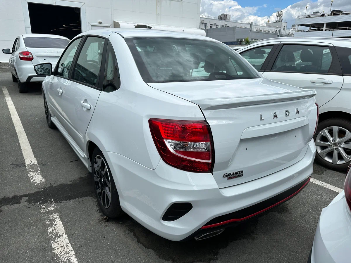 Lada Granta Sportline в Сургут - фото №4