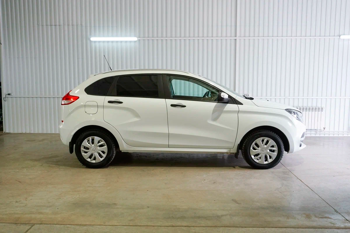 Lada Xray в Сургут - фото №3