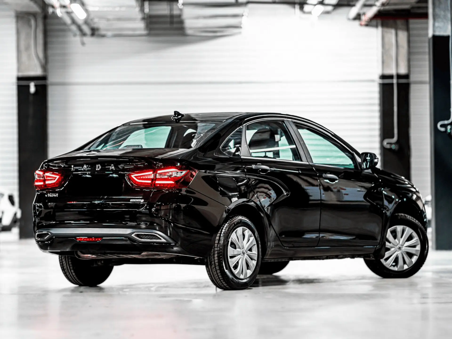 Lada Vesta Седан в Сургут - фото №4