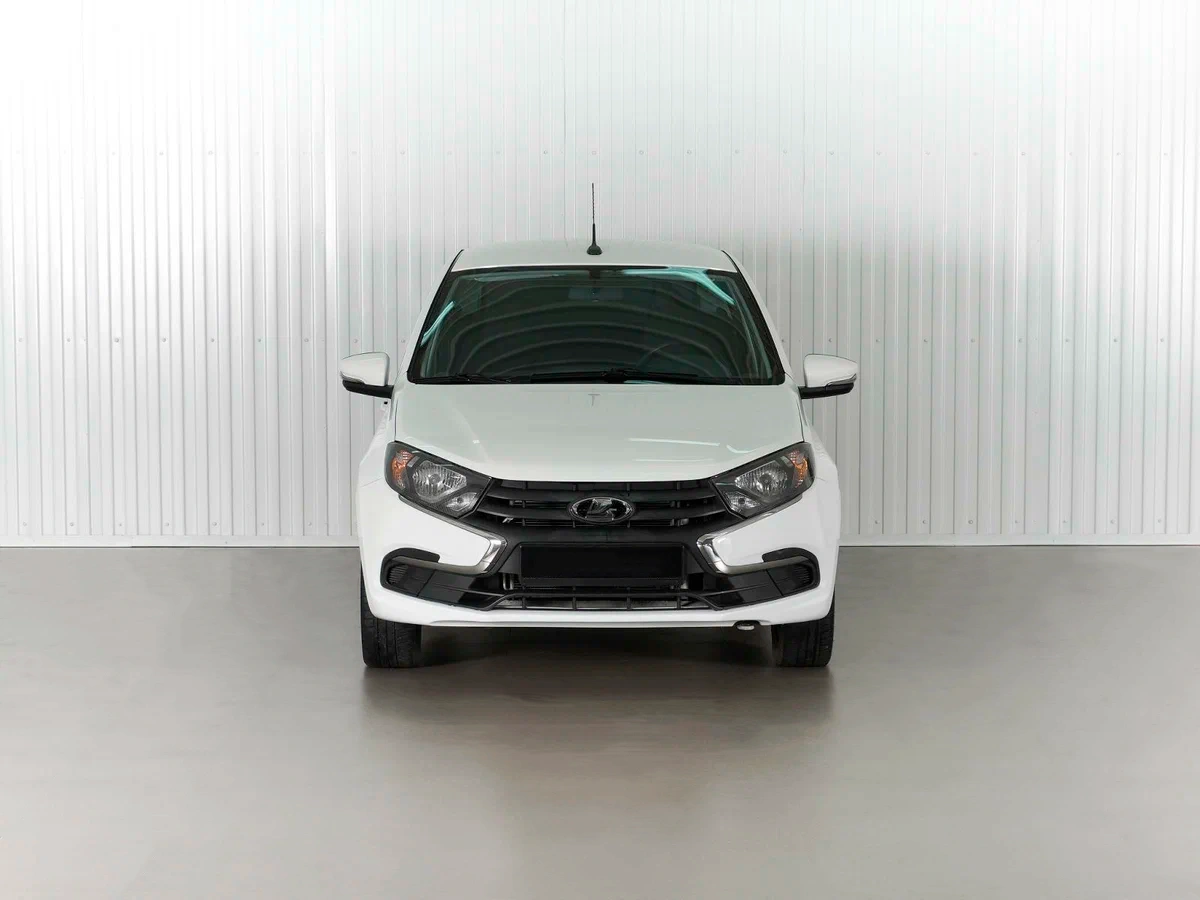 Lada Granta Хэтчбек в Сургут - фото №3