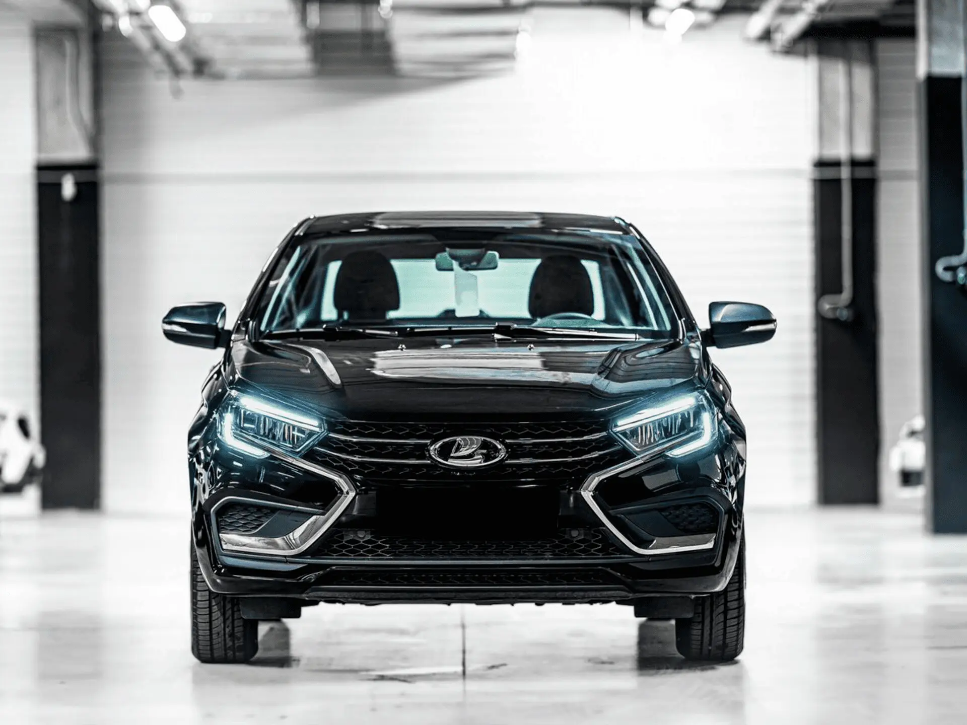 Lada Vesta Седан в Сургут - фото №2